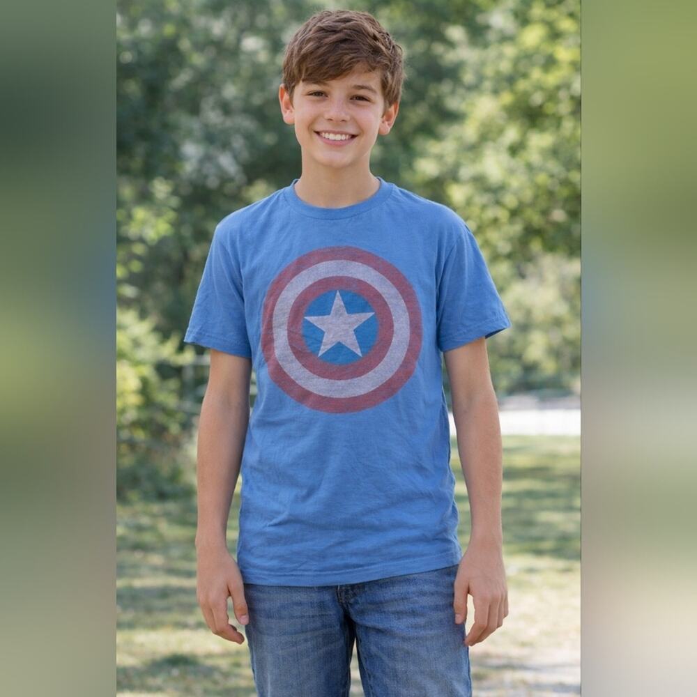 Marvel Captain America Shield Graphic Tee Boys Size L Blue